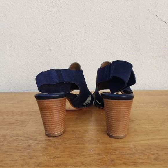 5/$100 SALE - Anyi Lu Blue Suede Athena Wood Heel Dress Sandal - Picture 7 of 9